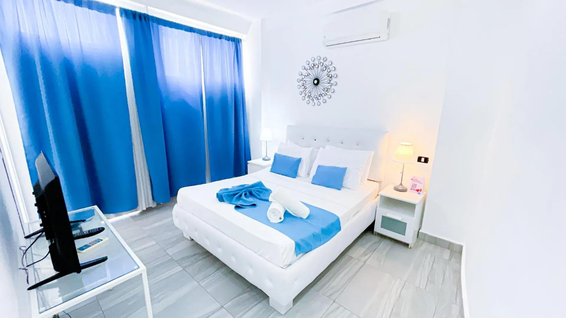 Dukassi Suites Hotel Rooms Beach Bavaro Wifi Parking Rooftop Pool & Spa Punta Cana
